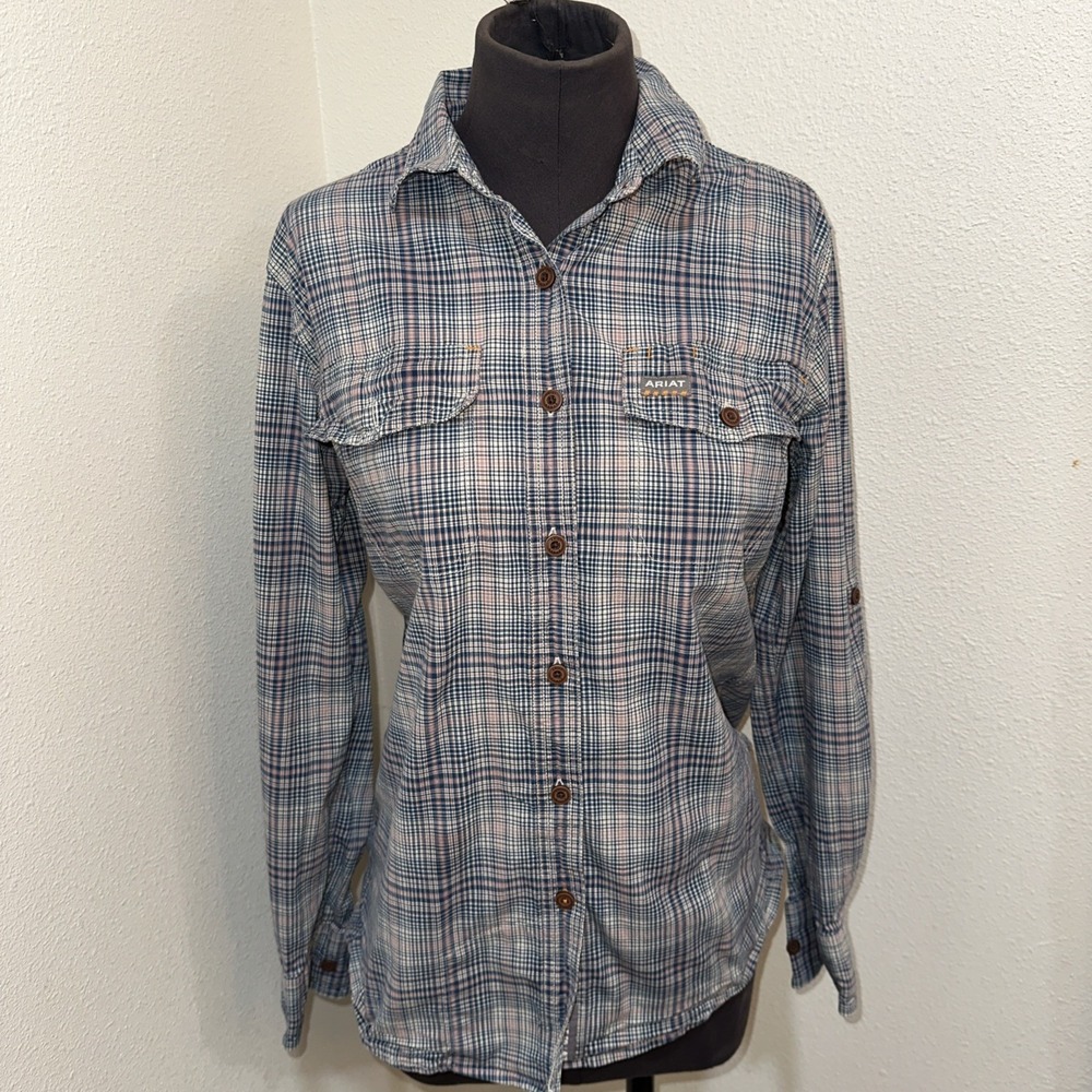 Ariat Women's Plaid Button Up Shirt Long Sleeve Western Size M Blue Pink